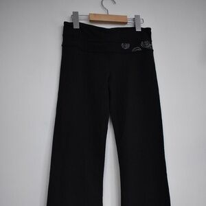Lululemon size 4 flare leggings